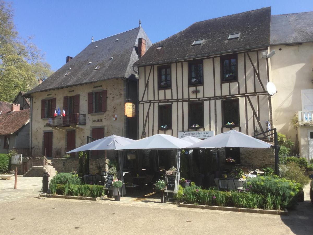 Auberge Henri IV Segur-le-Chateau Eksteriør billede